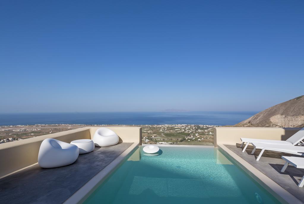 Hotel Skyfall - Adults Only